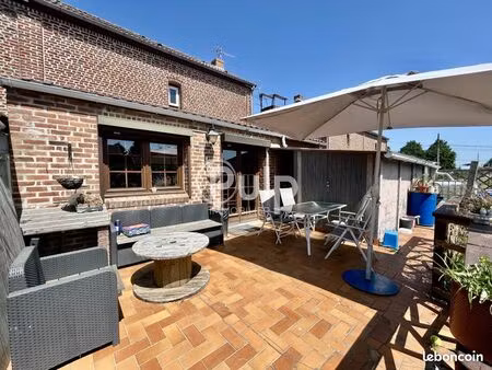 maison 4 pièces 85 m²