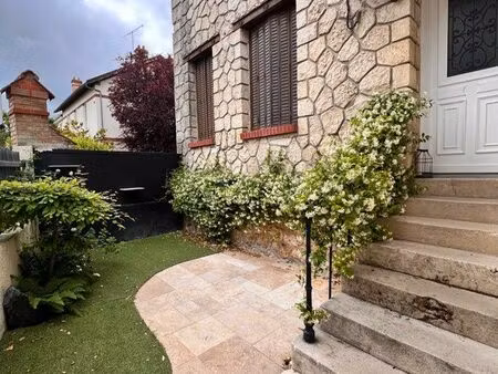 maison cœur de village à louer