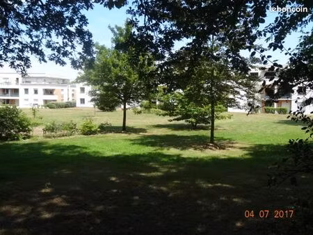 studio meublé avec parking