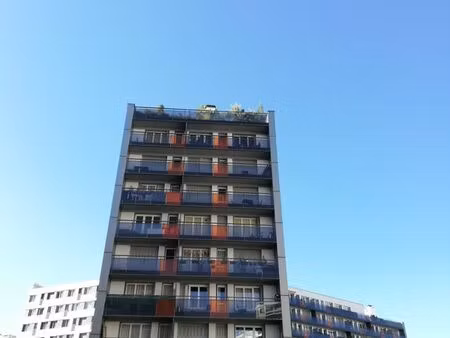 bel f1 bis hypercentre avec parking