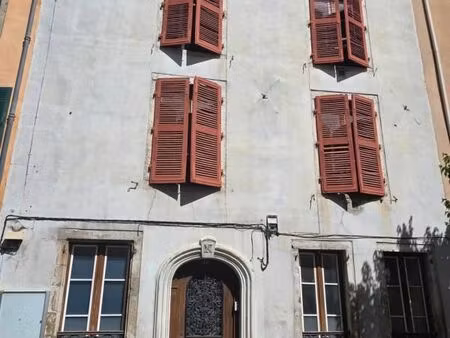immeuble 10 pièces 229 m²