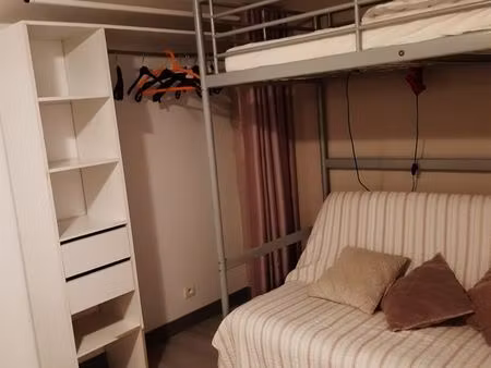 location studio/f1 meublé