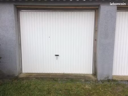 garage a louer