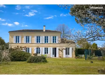 maison 6 pièces 158 m²