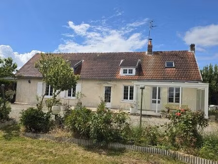 maison 8 pièces 105 m²