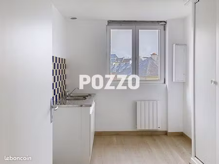 local bureaux 60 m²