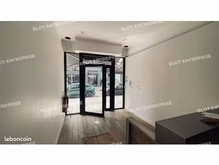 local commercial 35 m²