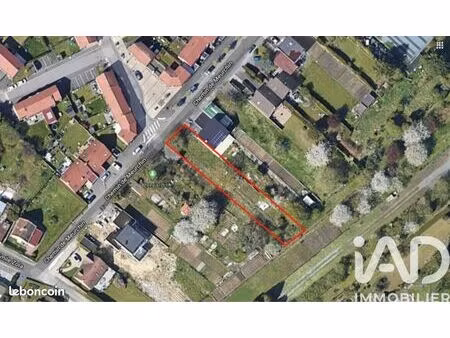 terrain 669 m² lezennes
