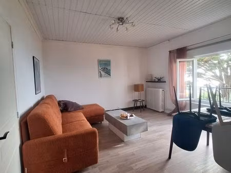 grand appartement. colocations possibles . 3 chambres. vue sur mer. emplacements parking
