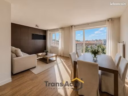 appartement 3 pièces 80 m²