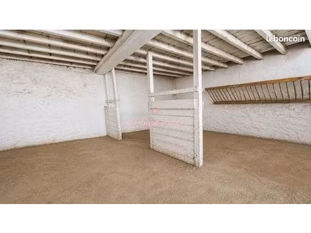 inconnu 1 pièce 52 m²
