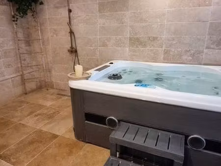 local 23m² spa équipé – zone tgv chantilly-roissy 6 mois – orry – 15% brut