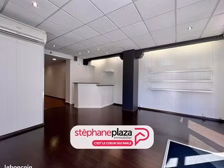 local commercial 158 m²