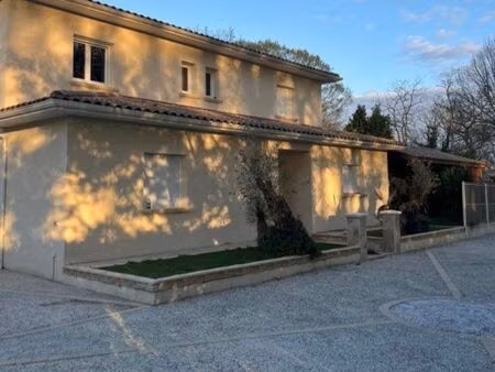location  maison  standing