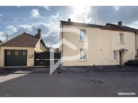 maison 5 pièces 149 m²