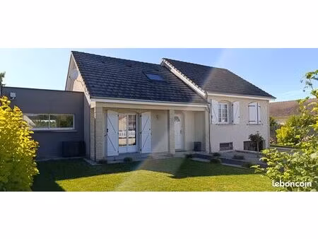 maison 6 pièces 137m²