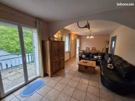 maison à besse et st anastaise