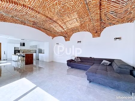 maison 5 pièces 180 m²