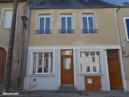 maison de 115 m2 à chateau chinon