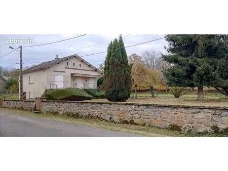 maison a giat (puy de dome)