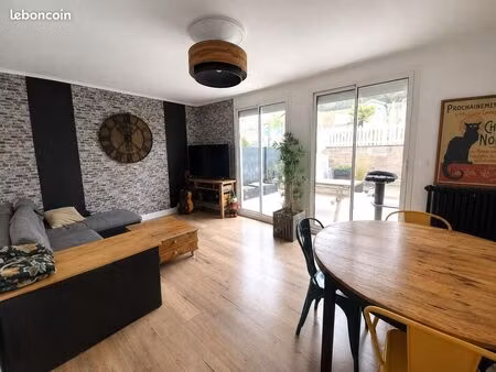 maison 5 pièces 80 m²
