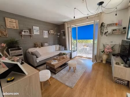 vends appartement t4 - 72m2 avec garage et cave