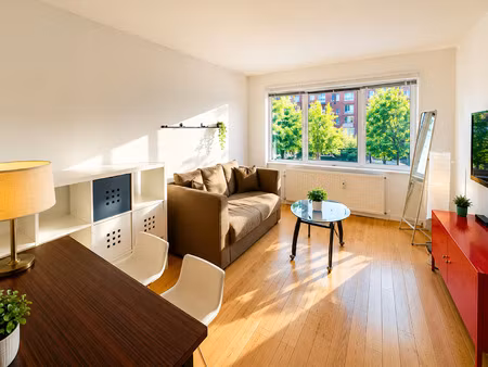 studio à louer à chemin des deux maisons 8 woluwe-saint-lambert (vbe35322)
