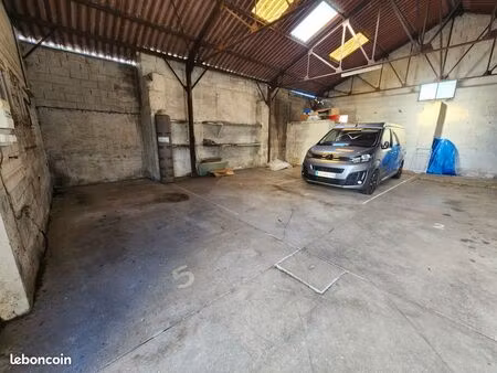 stationnement xl dans hangar privé (19m²) proche mairie rezé