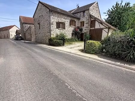 maison 4 pièces 215 m²