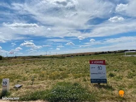 terrain 693 m² cherisy