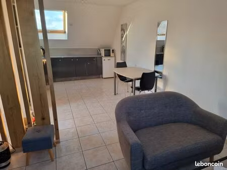 studio meublé 28m2