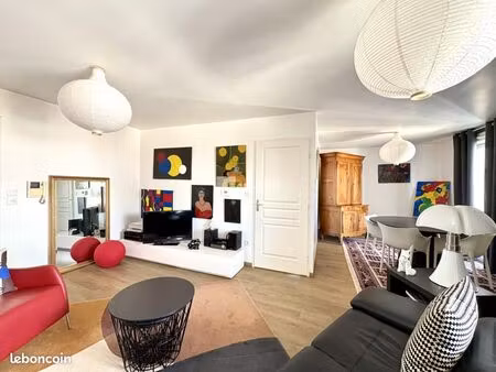 appartement 3 pièces 74 m²