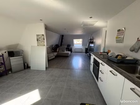 appartement f3 60m2