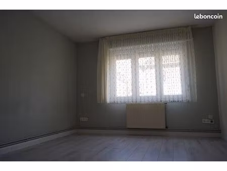 a vendre - appartement 4 pièces de 66m² à neuf-brisach - 92000