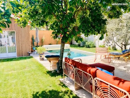 bordeaux caudéran – maison familiale rénovée avec piscine et dépendance