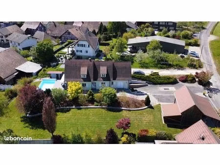 propriété d’exeption avec vue panoramique - 163 m2 - piscine - terrain de 1839 m2