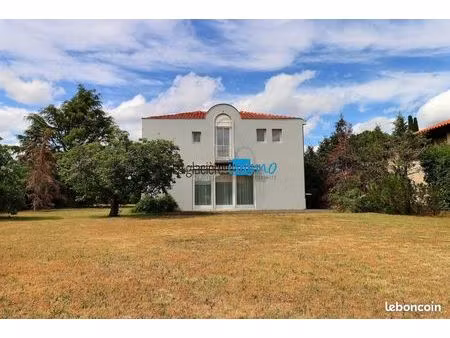 maison 6 pièces 150 m²