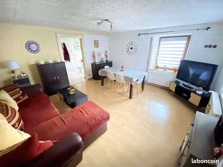 appartement 4 pièces 77 m²