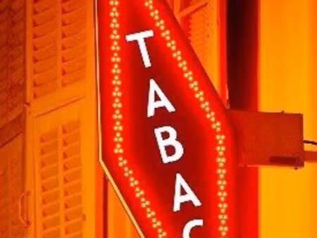 fonds de commerce bar  pmu  tabac 420 m²