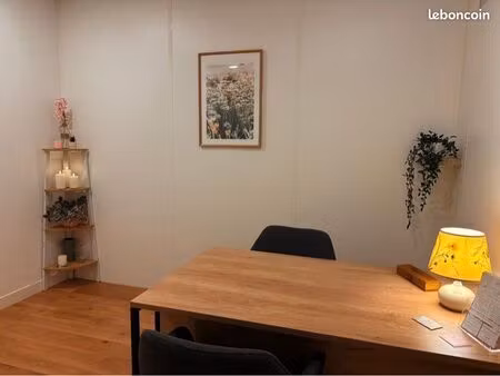 cabinet/bureau à louer issoire