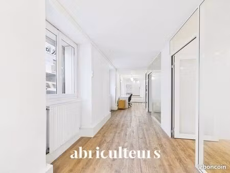 espace commercial - bureaux de 64 m2 à reze