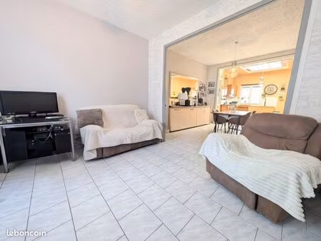 maison 5 pièces 120 m²