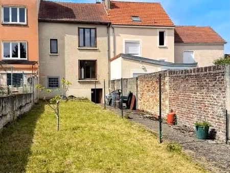 maison 3 pièces 65 m²