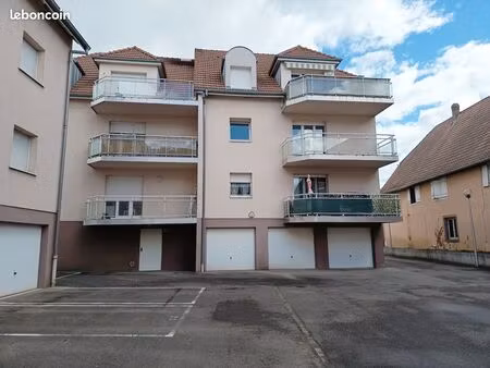 t3 de 72m² avec terrasse  garage et parking