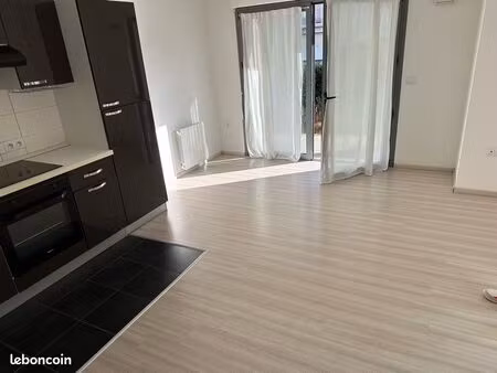 appartement avec terrasse bvd kitchener
