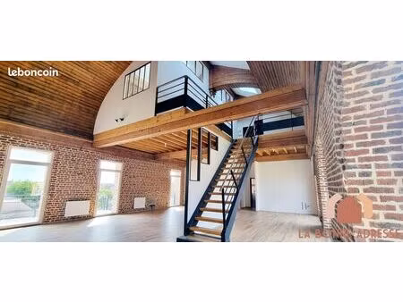 loft 4 pièces 185 m²