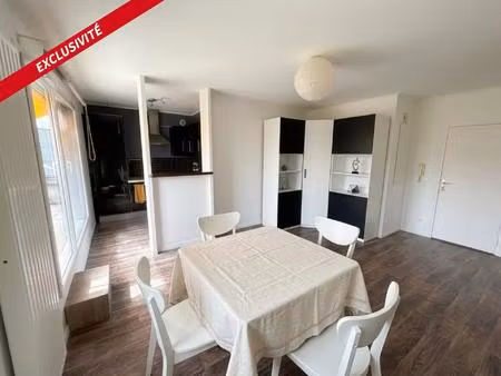 rare / spécial investisseur : t3 loué – dernier étage avec terrasse et double parking