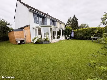 maison 5 pièces 126 m²