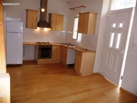castelnau de médoc a louer t2 maison duplex