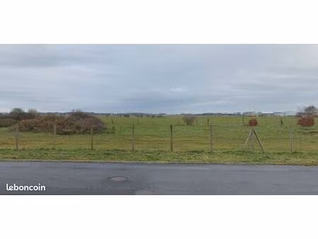 terrain 596 m² marck